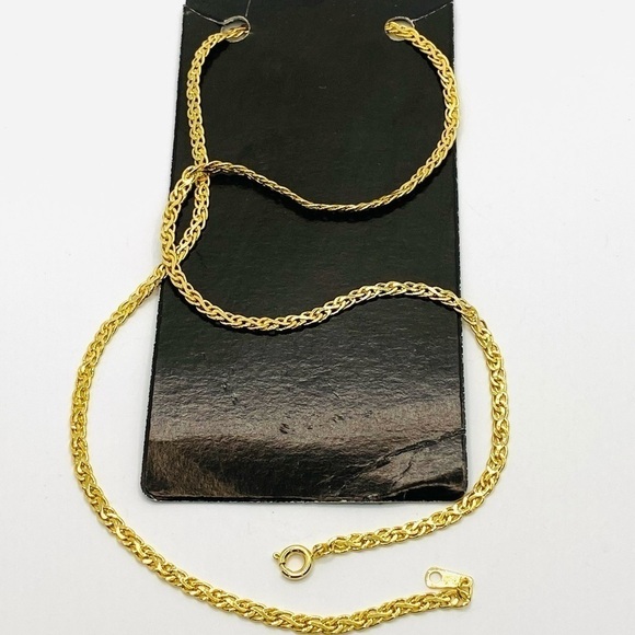 Necklace Gold Tone 19.5” Flat Decorative Chain - Picture 5 of 11